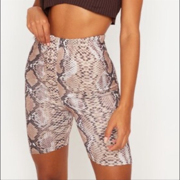 NWT PRETTYLITTLETHING Snake Print Cycle Shorts - Picture 1 of 6